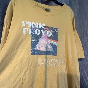 NWOT Pink Floyd Shirt.